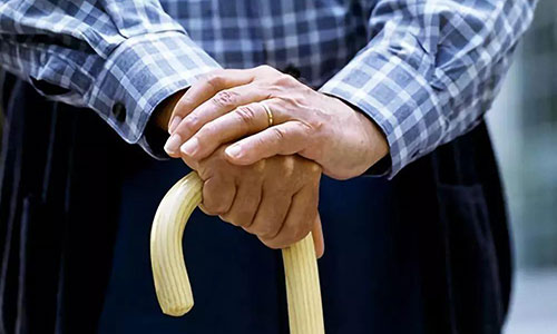 可以把房子贈(zèng)與給外人嗎